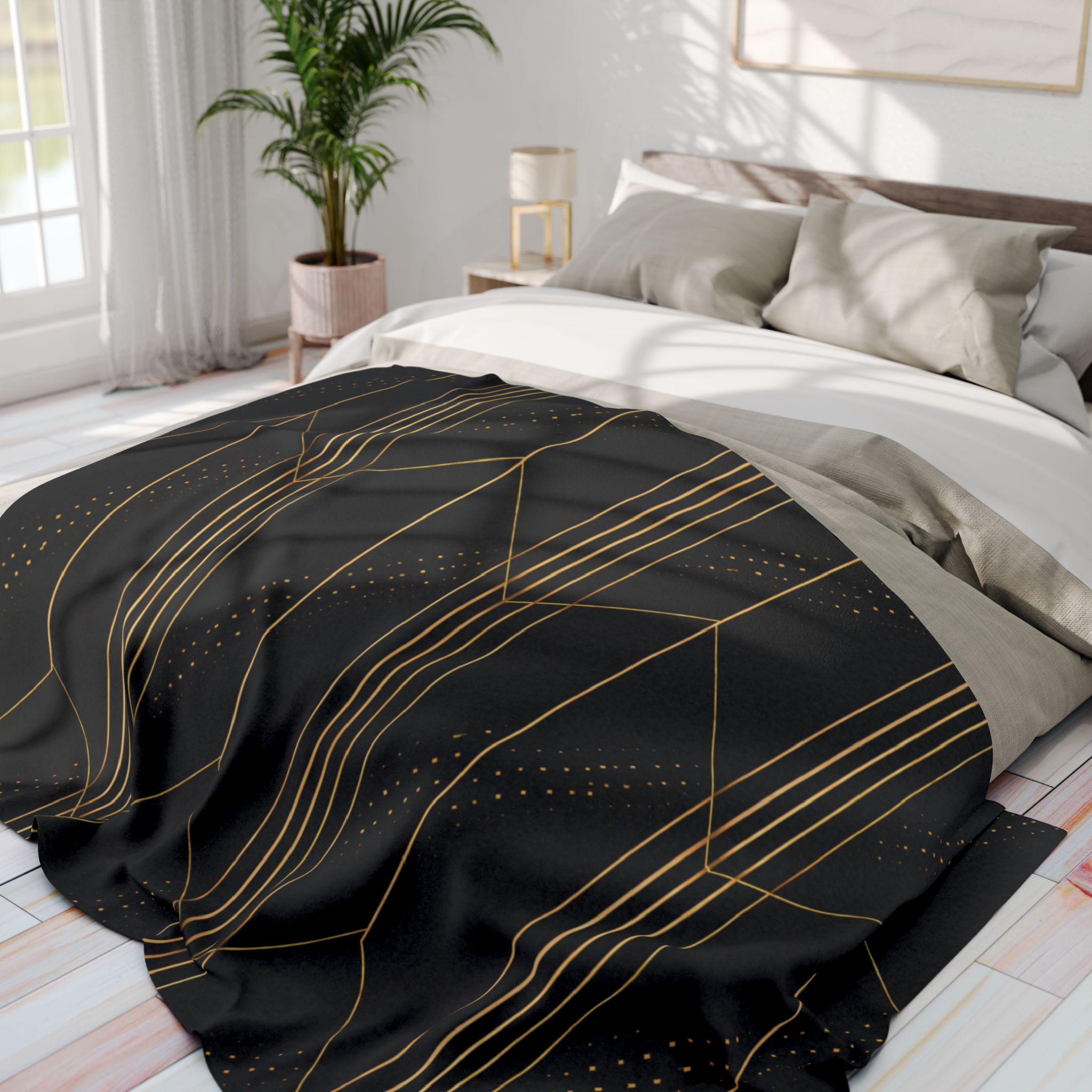 Endeavour Arctic Fleece Blanket (in Black) - Image 5