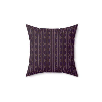 Kingston Throw Pillow (in Purple)