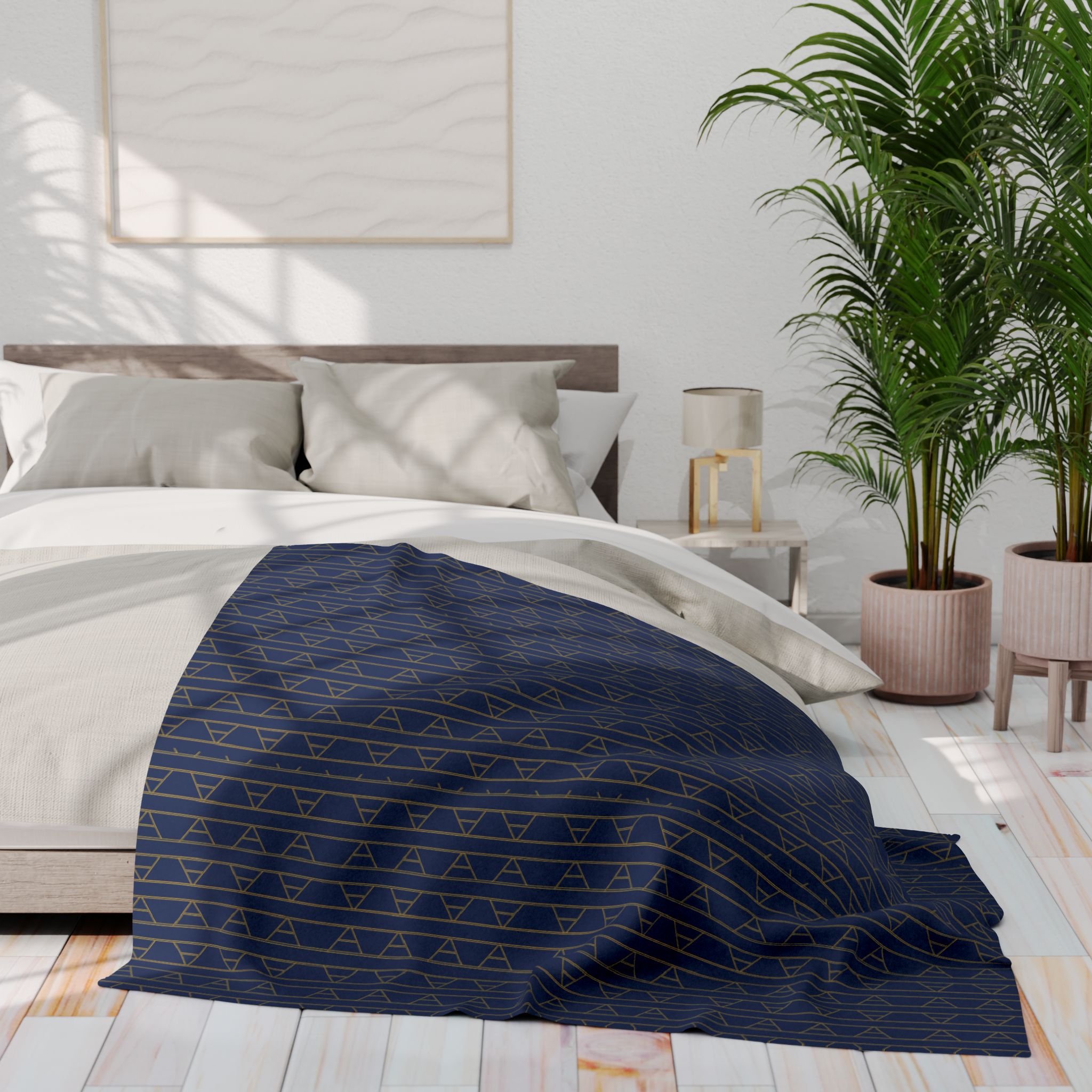 Kingston Arctic Fleece Blanket (in Blue) - Image 12