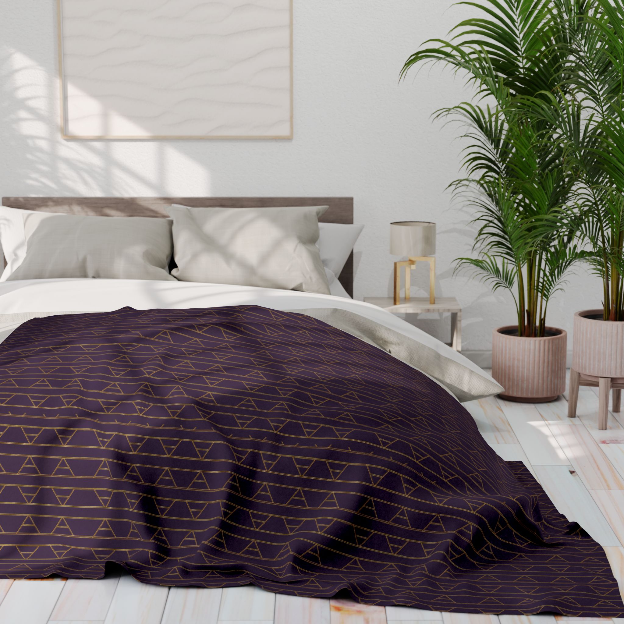 Kingston Arctic Fleece Blanket (in Purple) - Image 6