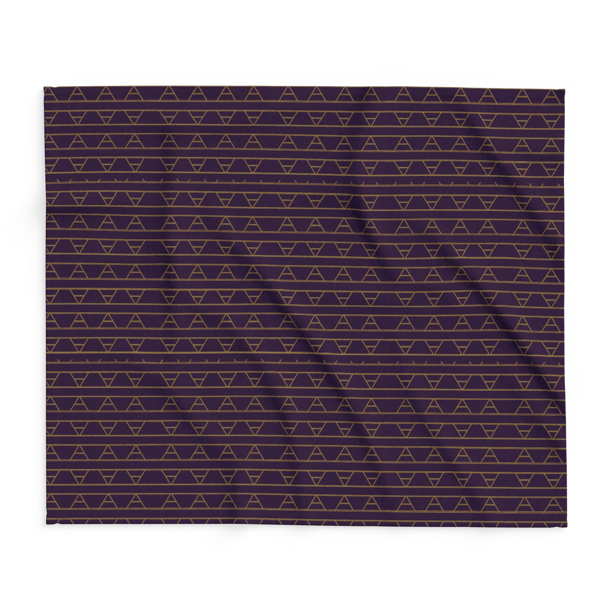 Kingston Arctic Fleece Blanket (in Purple) - Image 8