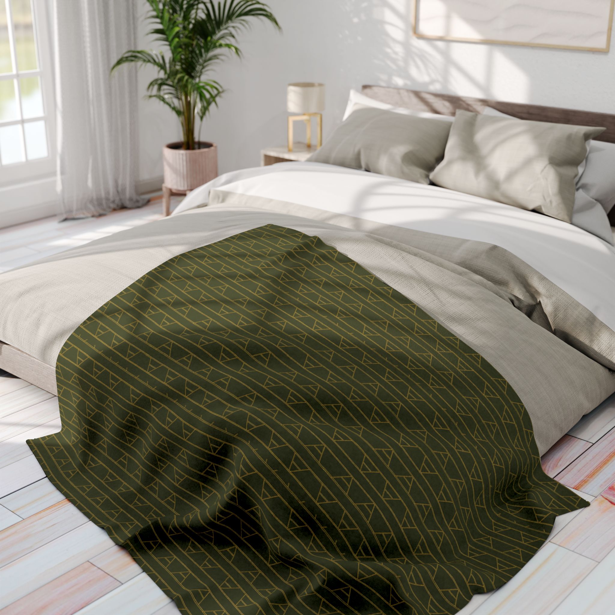 Kingston Arctic Fleece Blanket (in Olive) - Image 11