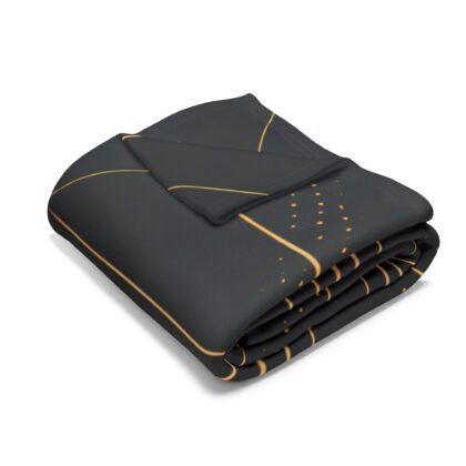 Endeavour Arctic Fleece Blanket (in Black)