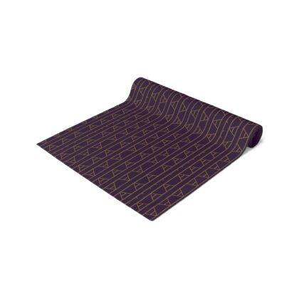 Kingston Table Runner (in Purple)